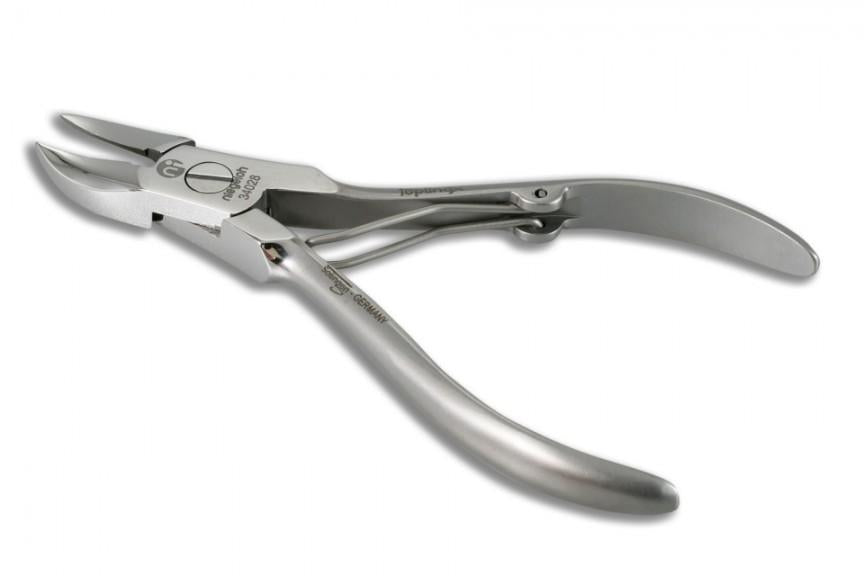 Pince à Ongles TITANIA Lames Droites Acier Carbone - Coupe Précise, Neuf